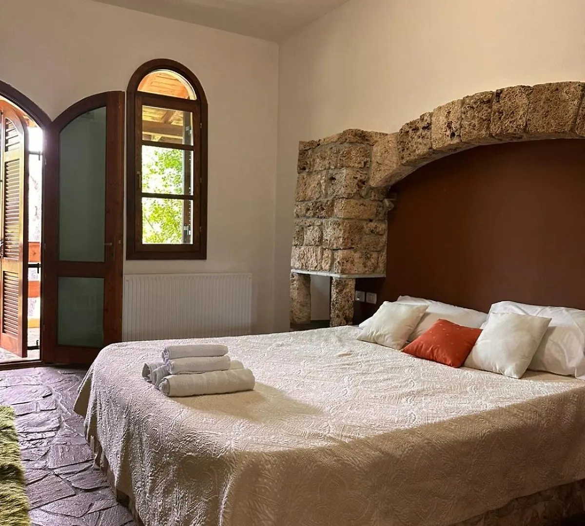 Hotel Dafinat Bogove 0*,  Albanien